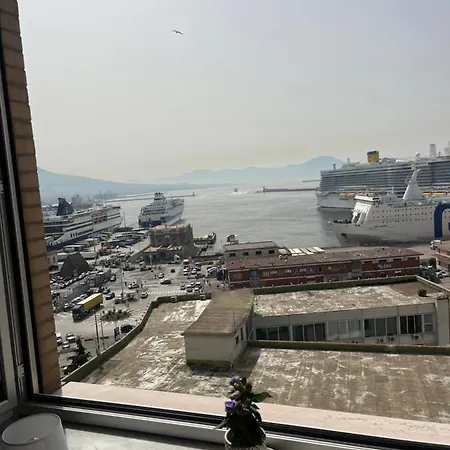 A Due Passi Dal Centro Di * Naples